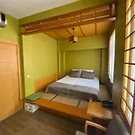 Szálloda Bunkahaus 2*