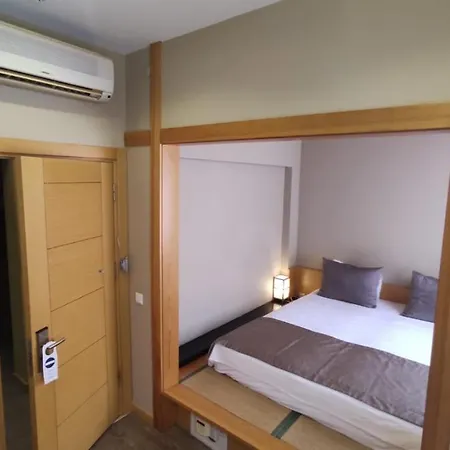 Ξενοδοχείο Bunkahaus