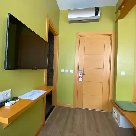 Ξενοδοχείο Bunkahaus