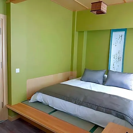Bunkahaus Hotel 2*