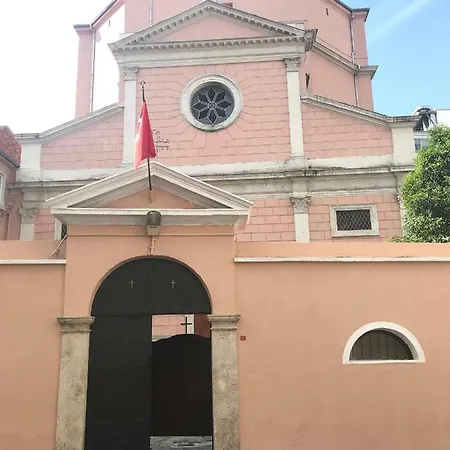 Bunkahaus Ξενοδοχείο